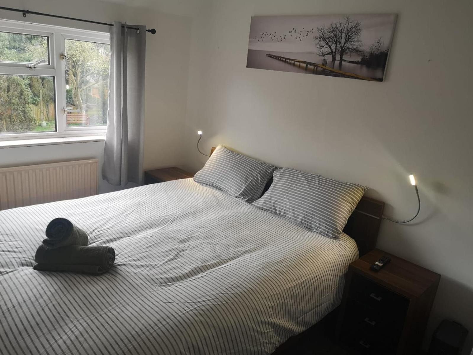 Mossbank House Luton Airport 호텔 외부 사진